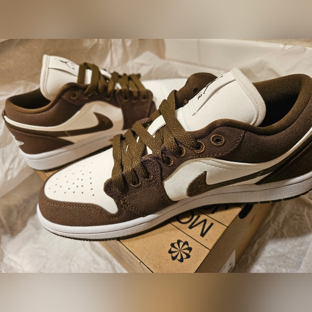NEW Jordan 1 Low SE Light Olive Women's Nike shoes diffrent sizes available